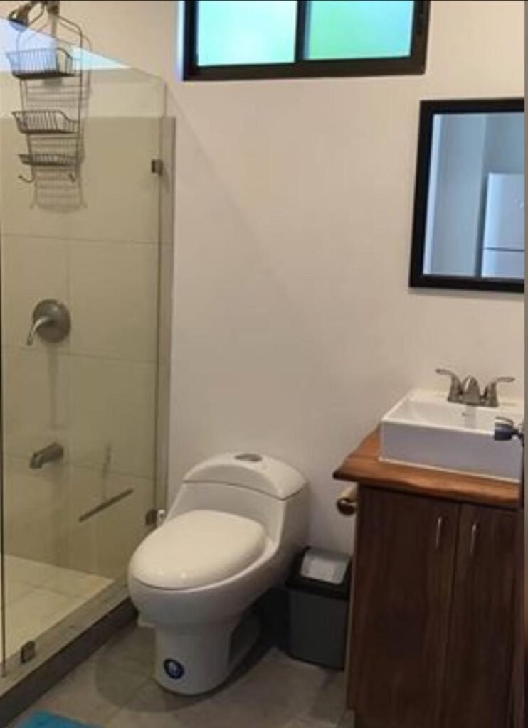 WhatsApp Image 2025-11-04 at 9.03.44 PM (1)