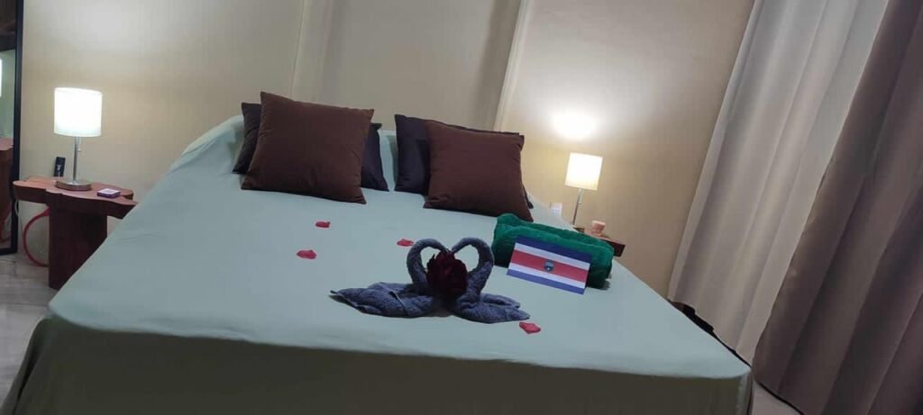 WhatsApp Image 2025-11-05 at 2.05.47 AM (2)