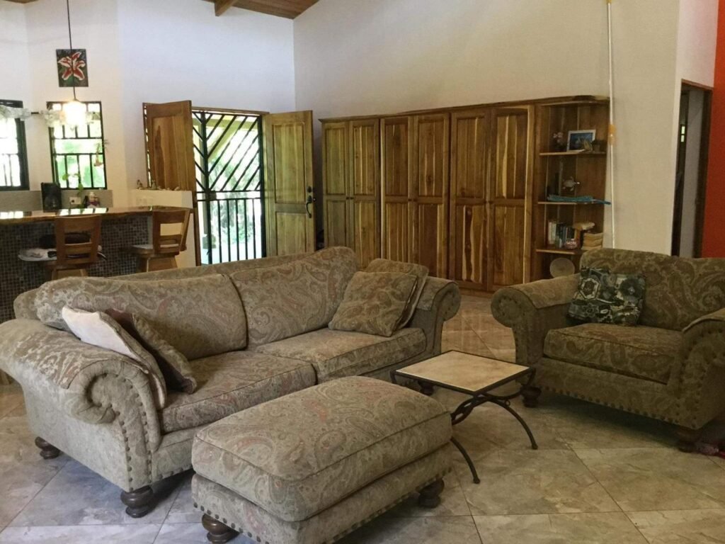 WhatsApp Image 2025-11-05 at 2.31.58 AM (1)